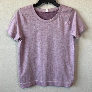 Lululemon Swiftly Relaxed Fit Short Sleeve Dapple Dot Magenta Glow Size 8